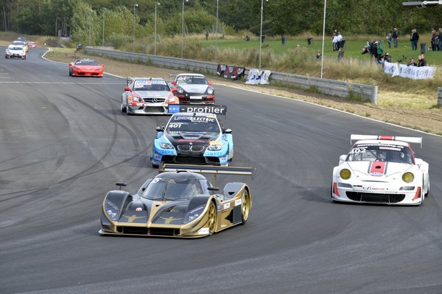 Dennis Holbæk Pedersen vendte tilbage til First Stop SSC med stil, da han vandt det første heat han er stillet til start i år.
(Foto: Morten Kimer Hansen)